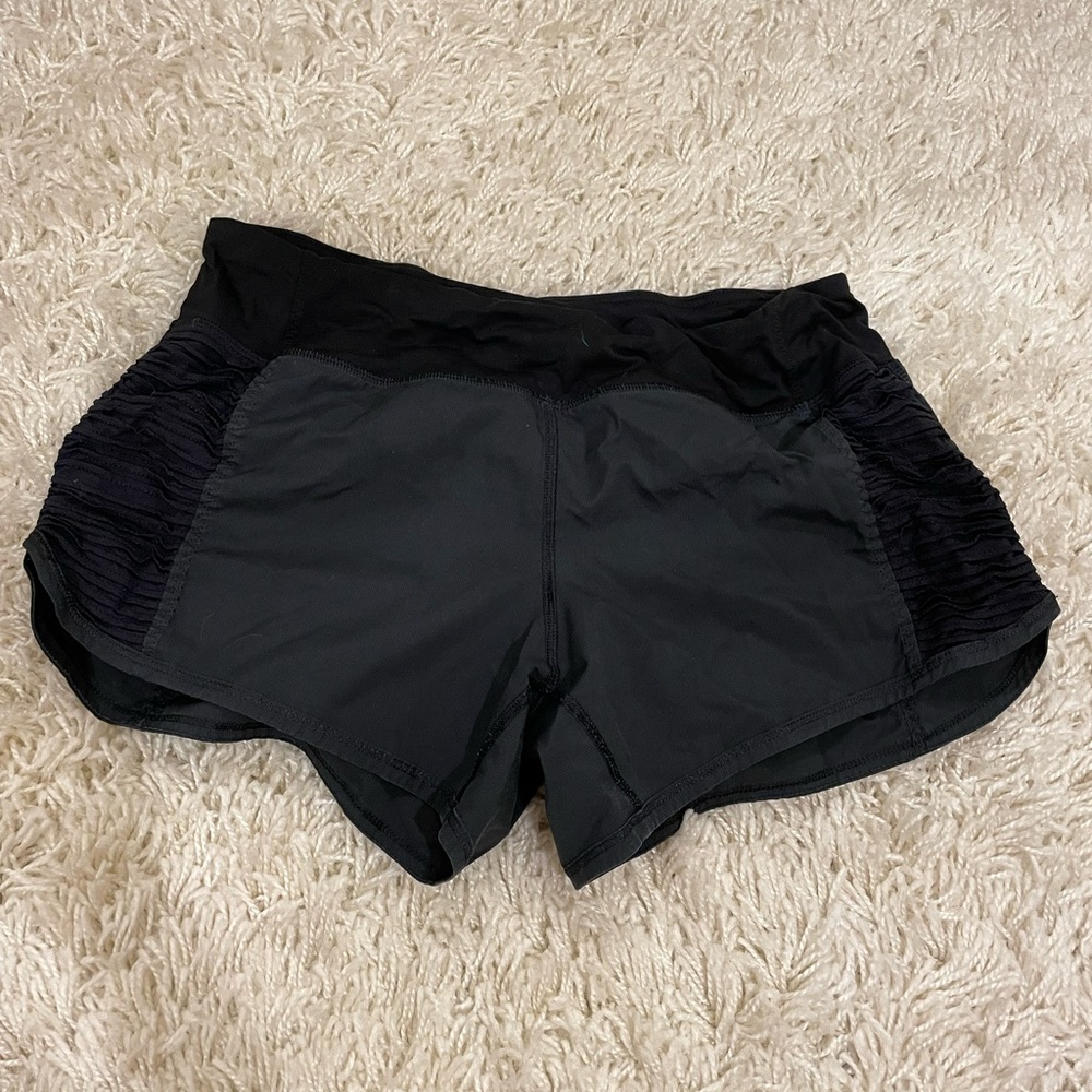 Lululemon black shorts